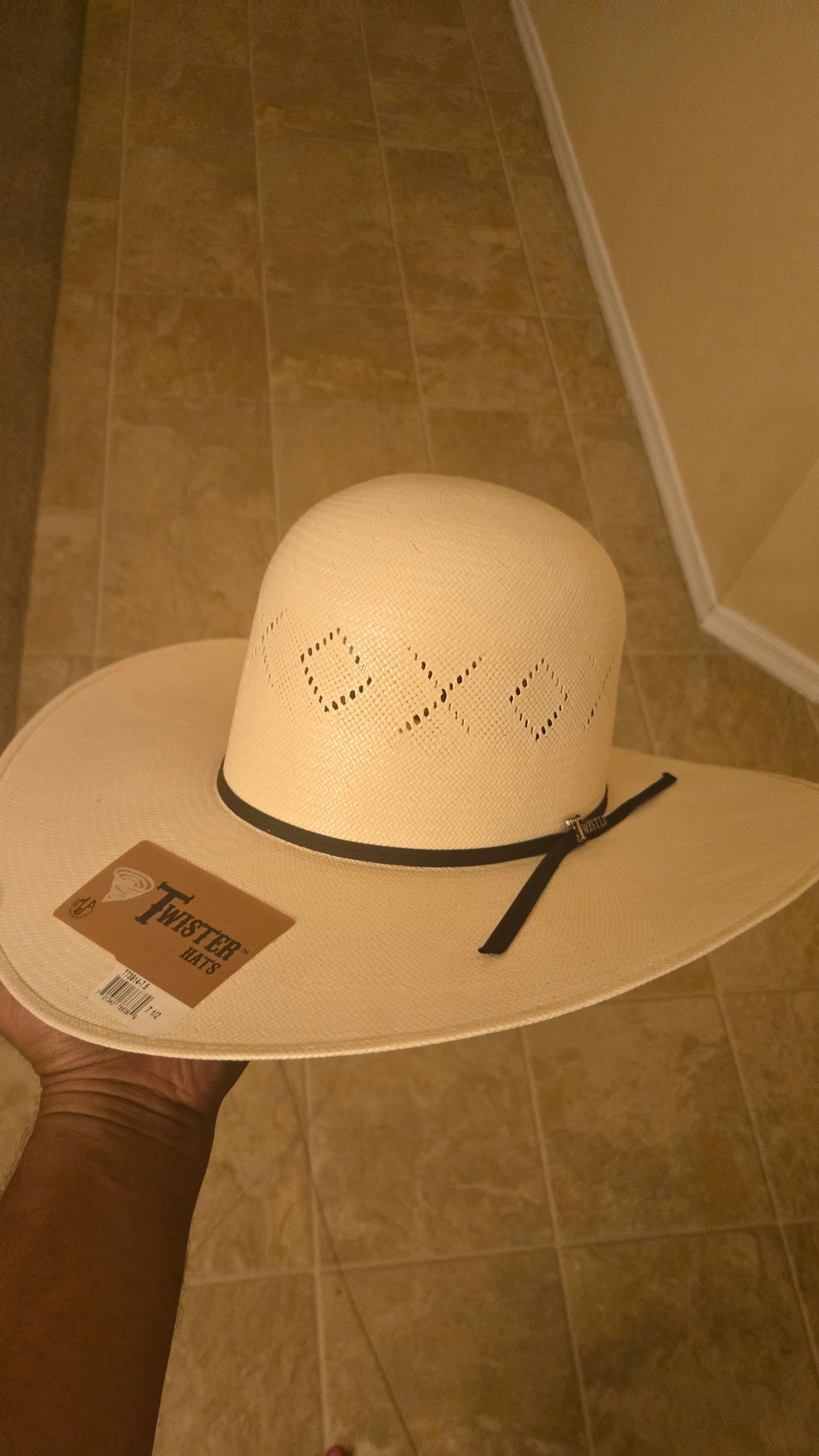 Twister Diamond 20X 4.5" Brim