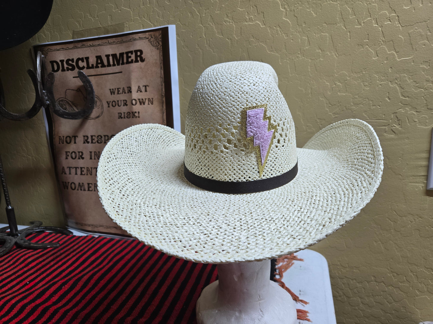 Open crown youth straw